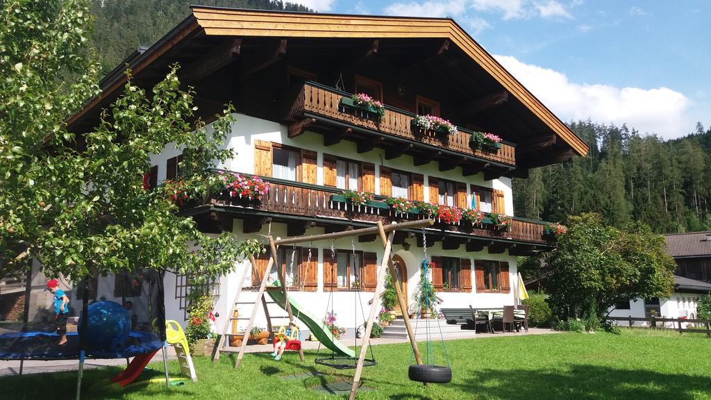 Ferienwohnungen Weberbauer Sankt Martin bei Lofer Exterior foto